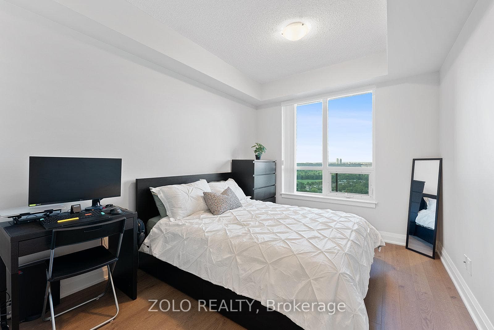 7171 Yonge Street Unit 1603 photo 22