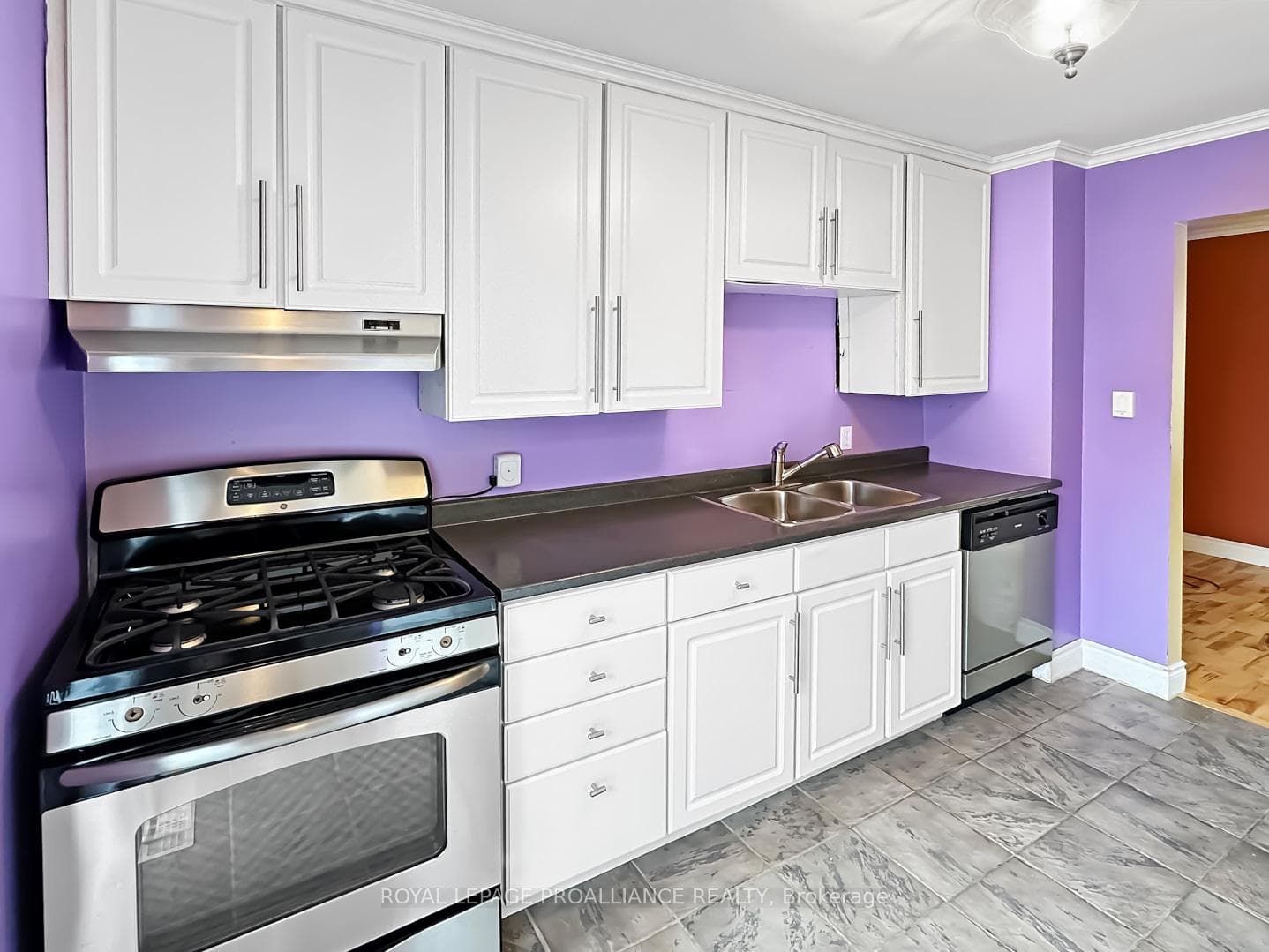 51 Kildare Avenue photo 13