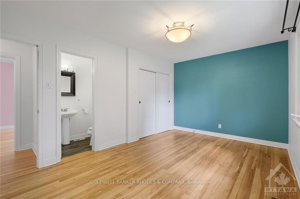 1370 DOWLER Avenue photo 17
