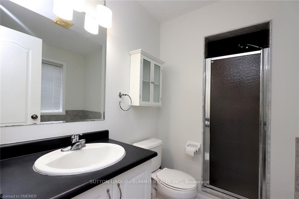 4034 DONNIC Drive photo 25
