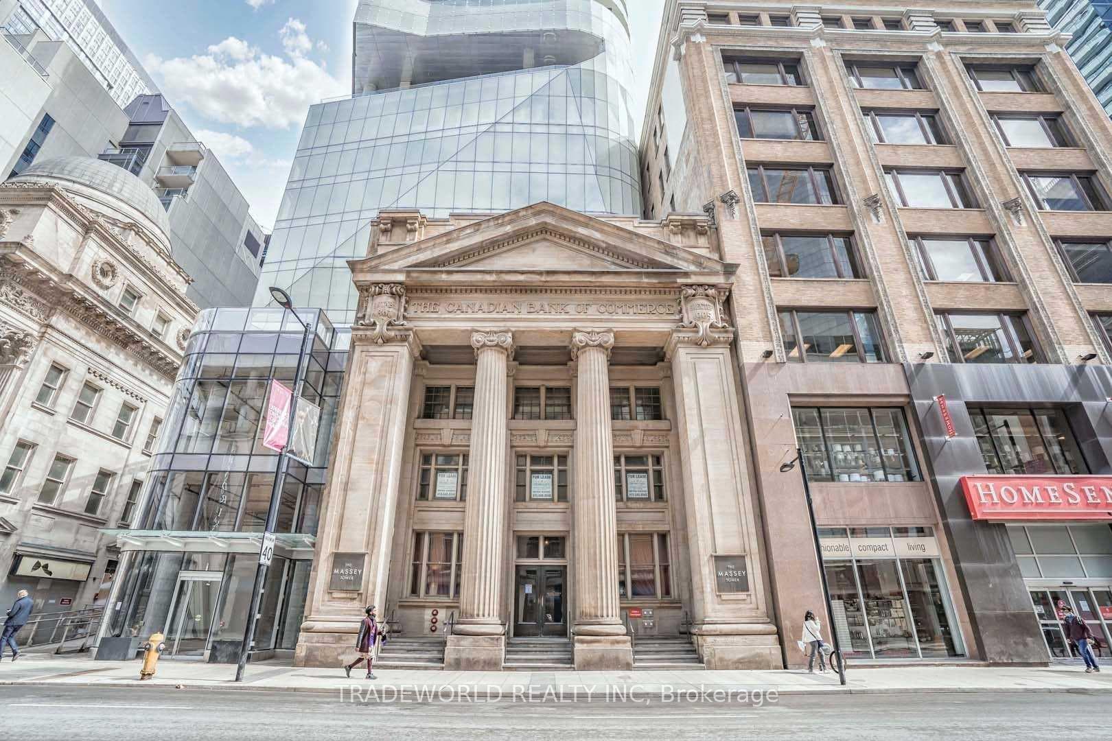 197 Yonge Street Unit 2909 photo 2