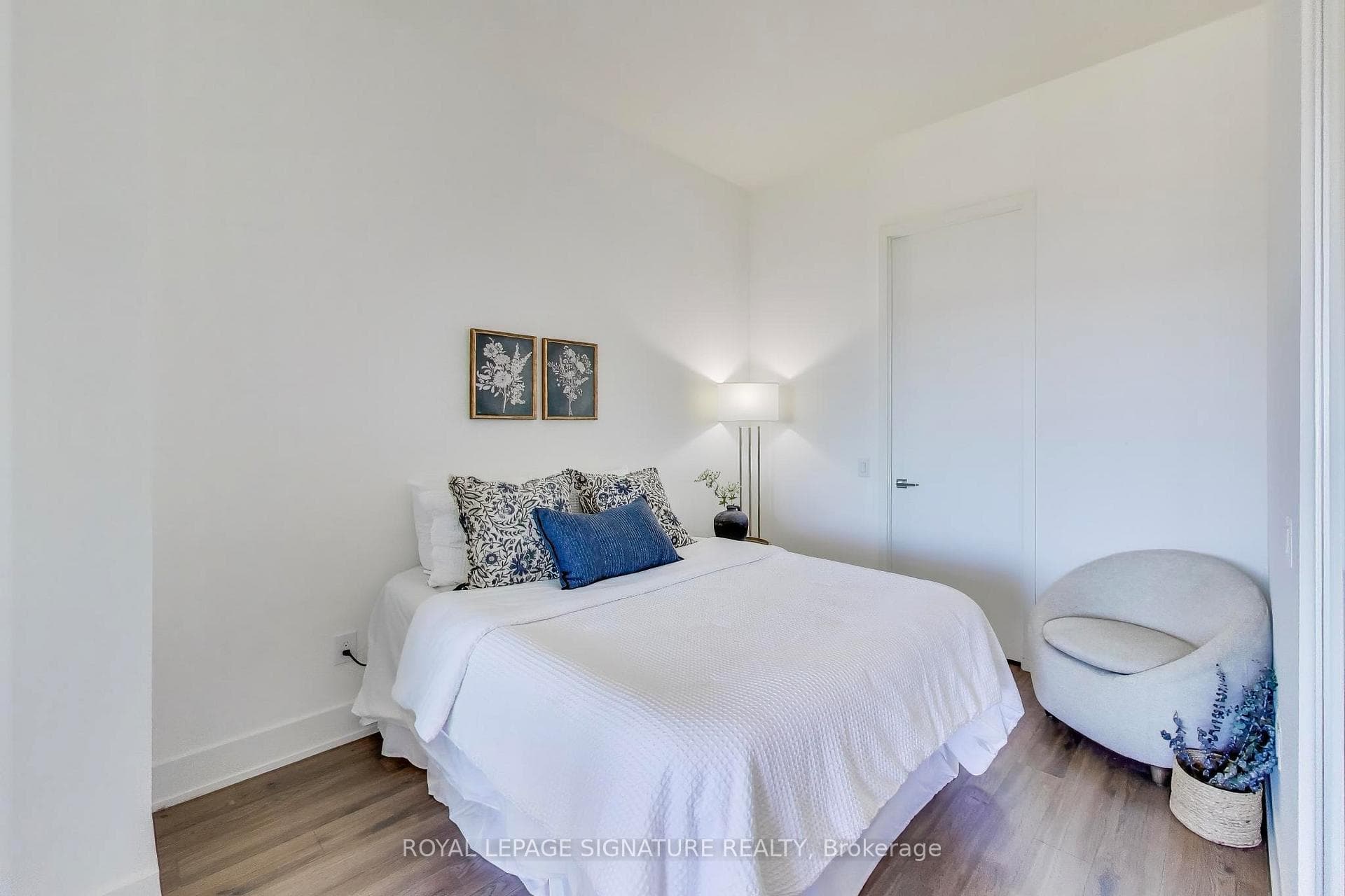 111 St Clair Avenue Unit 1826 photo 6