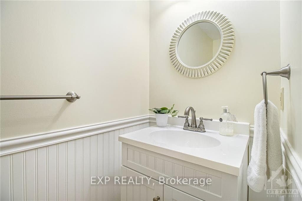 63 WINNEGREEN Court photo 10