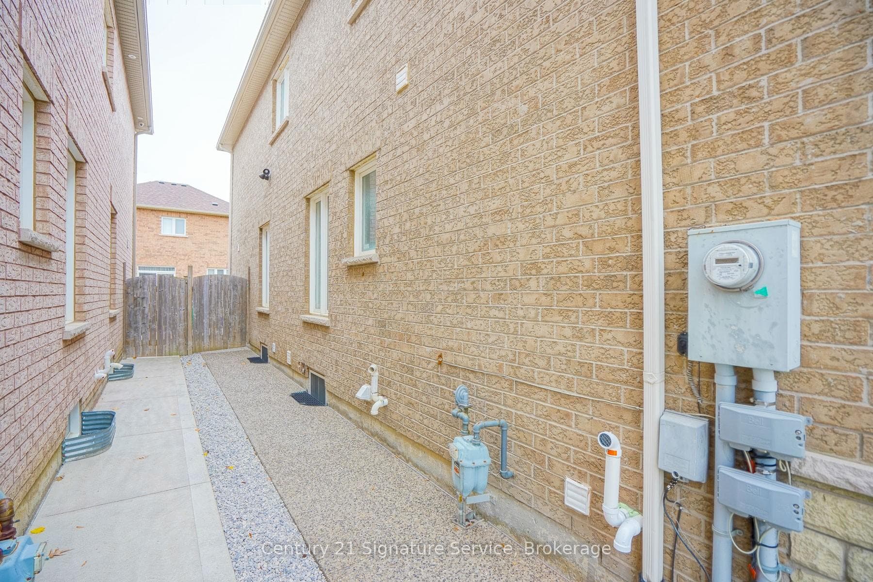 27 Braddock Drive Unit 2 photo 6