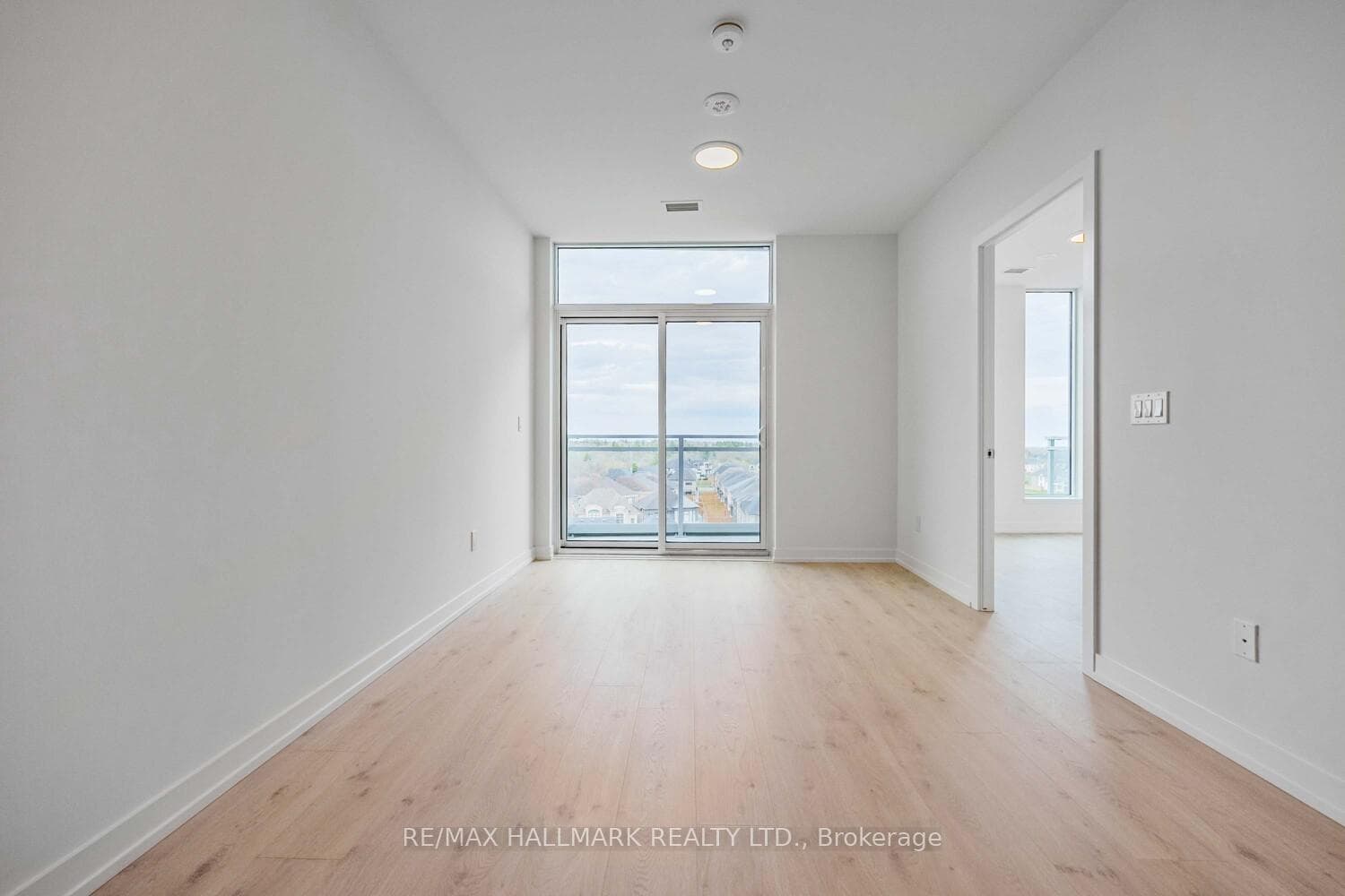 2501 Saw Whet Boulevard Unit 607 photo 8