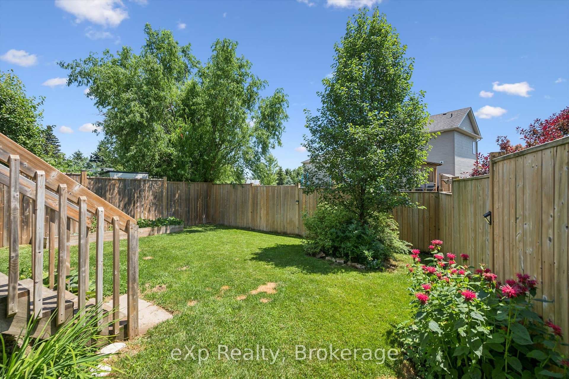 29 Goodall Court photo 40