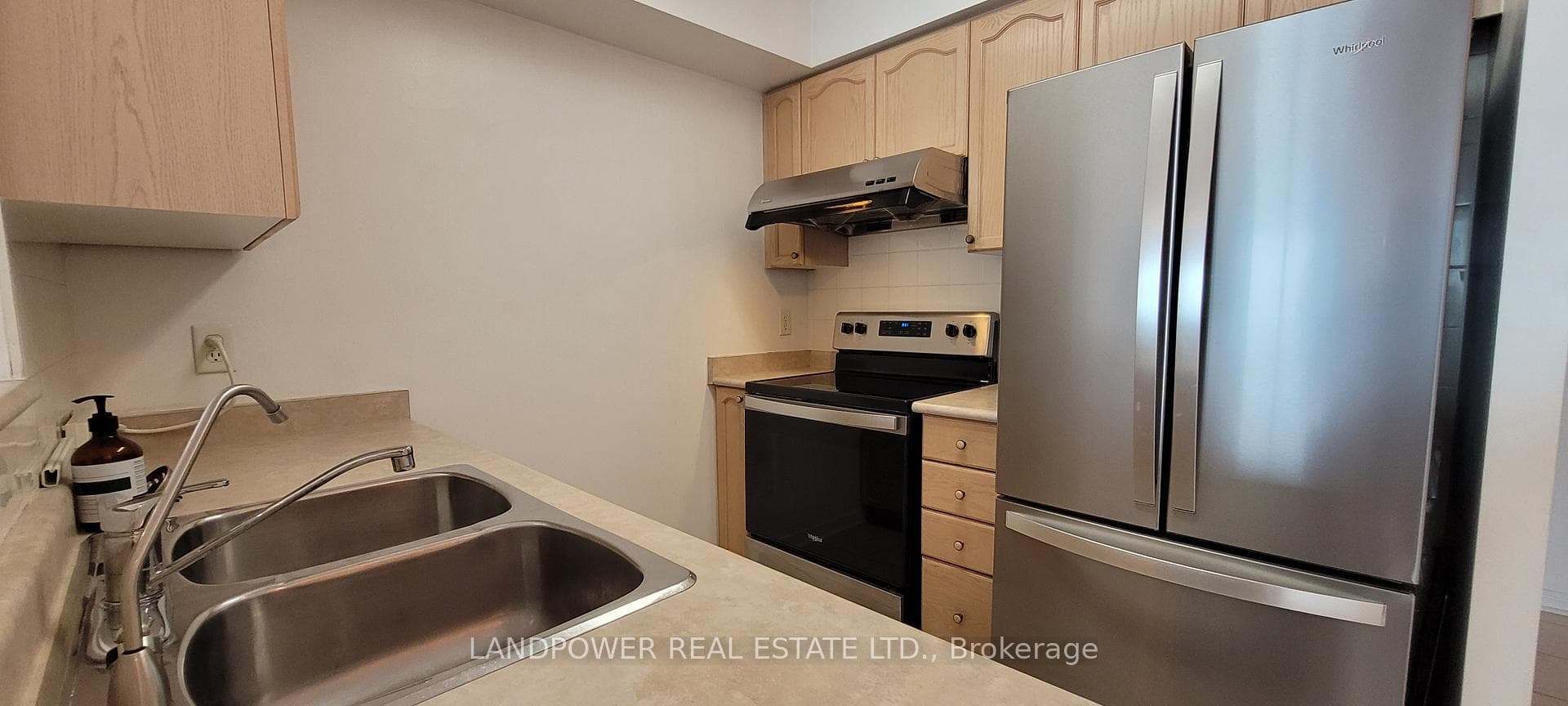 22 Olive Avenue Unit 2012 photo 8
