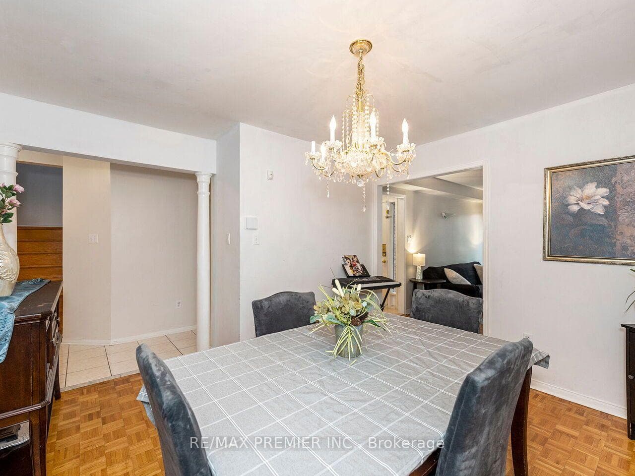 32 Stonebriar Drive photo 9