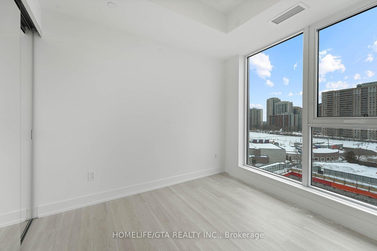 25 Cordova Avenue Unit 812 photo 17