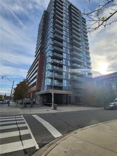 25 Cole Street Unit 1004 photo 2