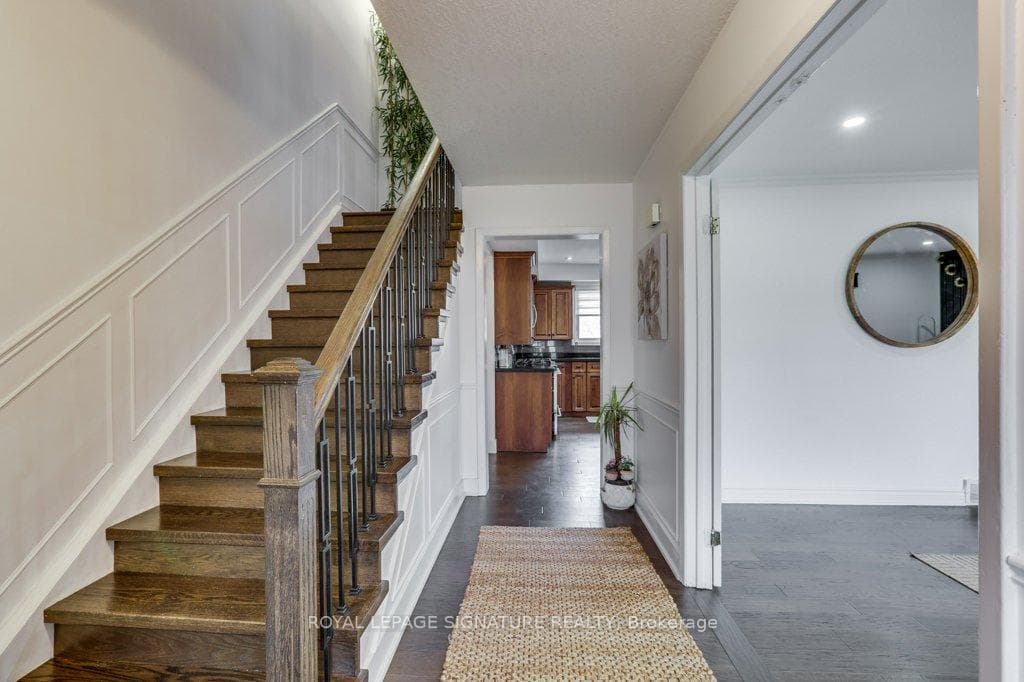 55 Wentworth Court photo 6