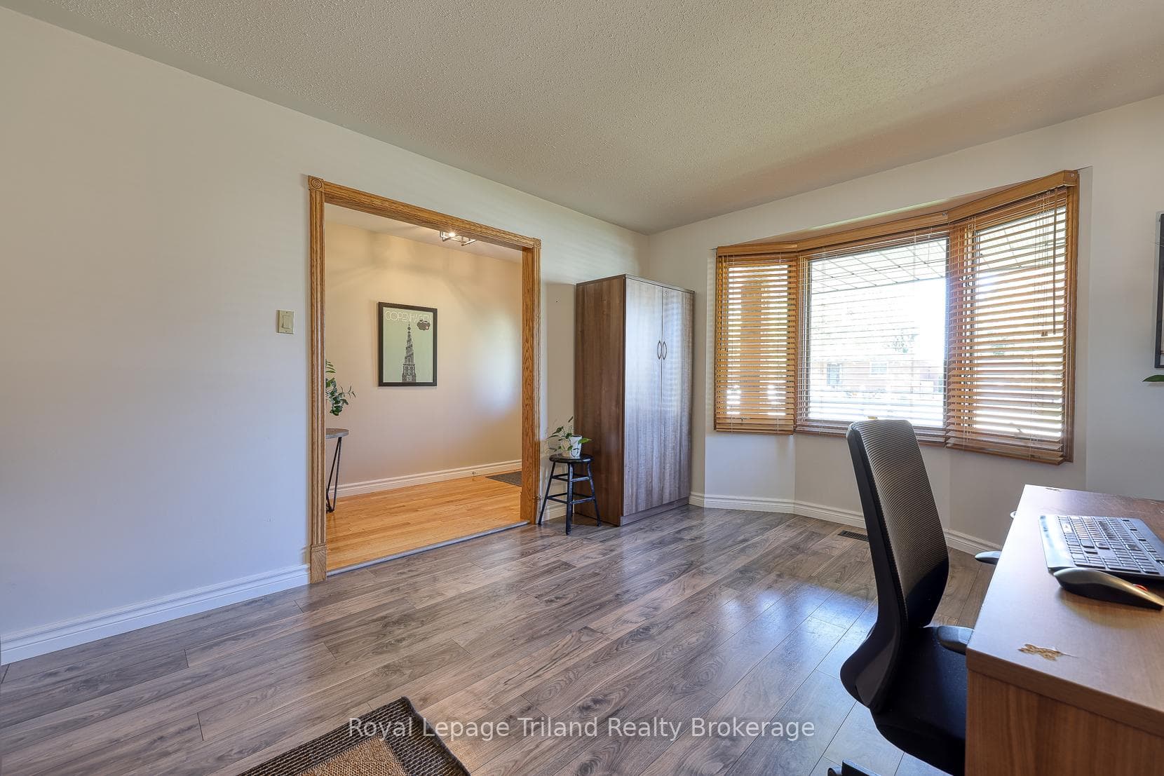 209 Brock Street photo 9