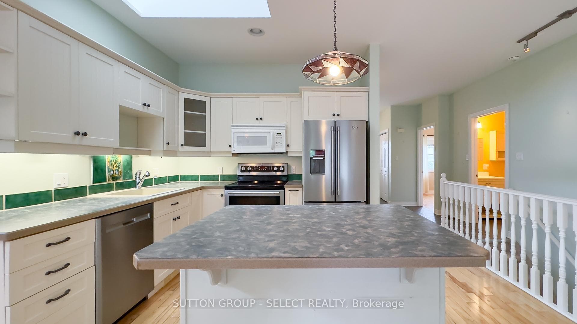 51 Lee Crescent photo 8