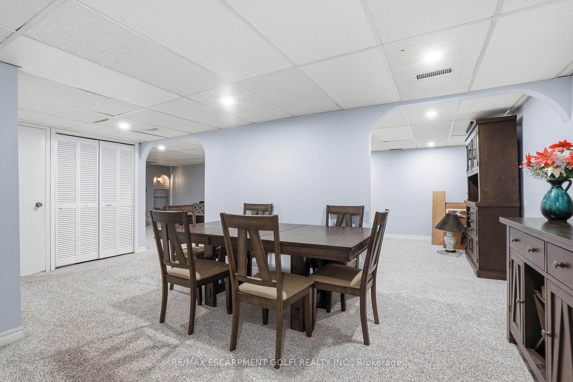31 Willcher Drive photo 12