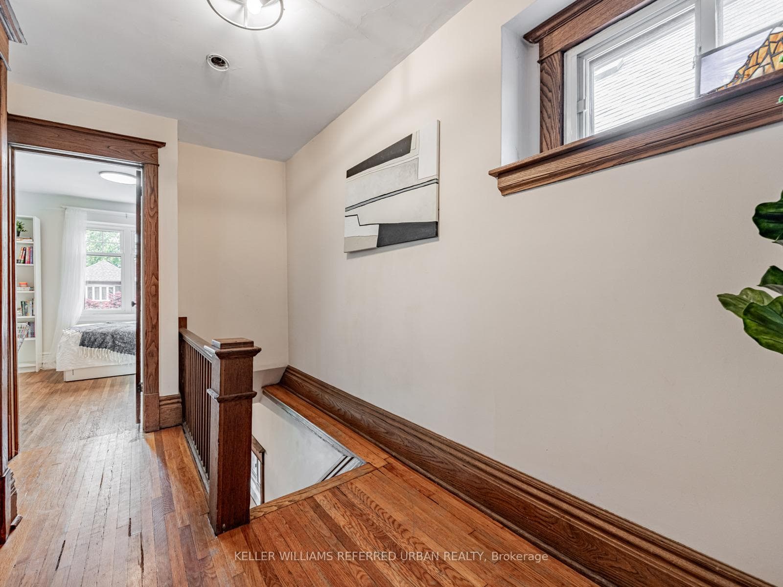 155 Pinewood Avenue photo 28