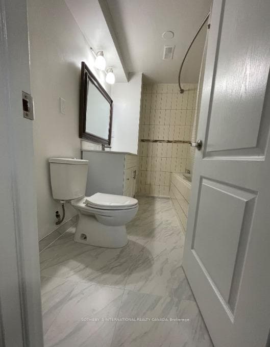 1578 Robillard Road Unit Lower photo 24