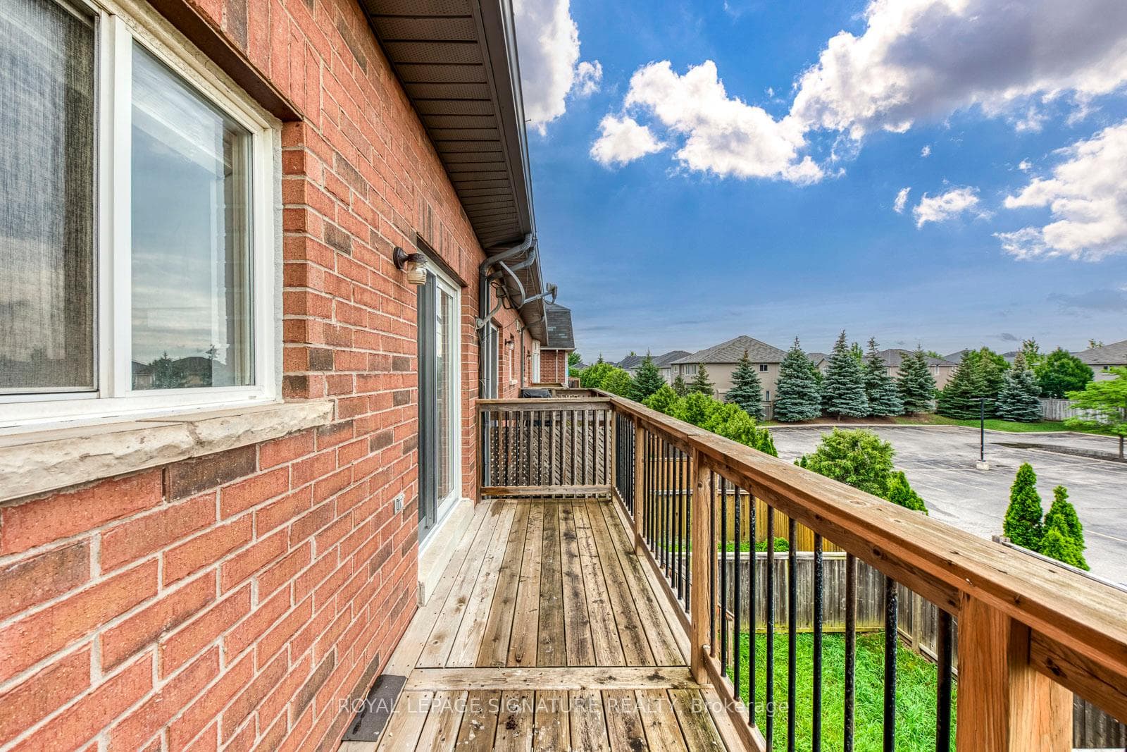2418 Adamvale Crescent photo 36