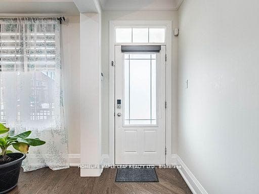 47 Hawke Crescent photo 4