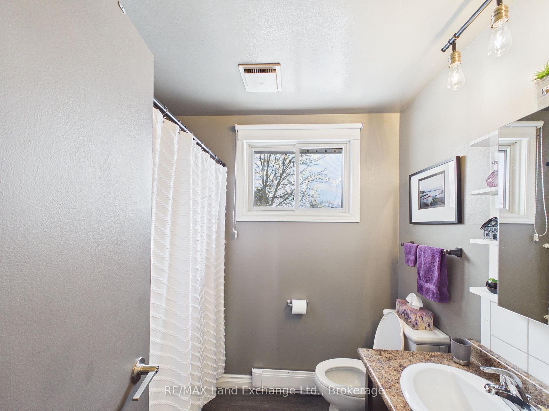 Upstairs Bathroom