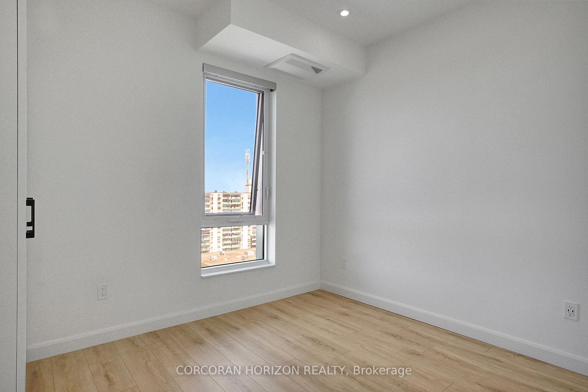 741 King Street Unit 1104 photo 14