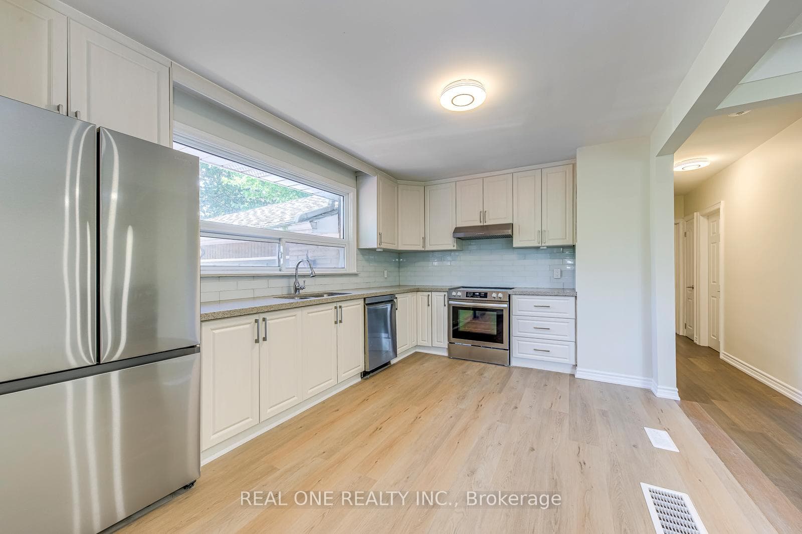 173 Hampton Heath Road Unit Main photo 10