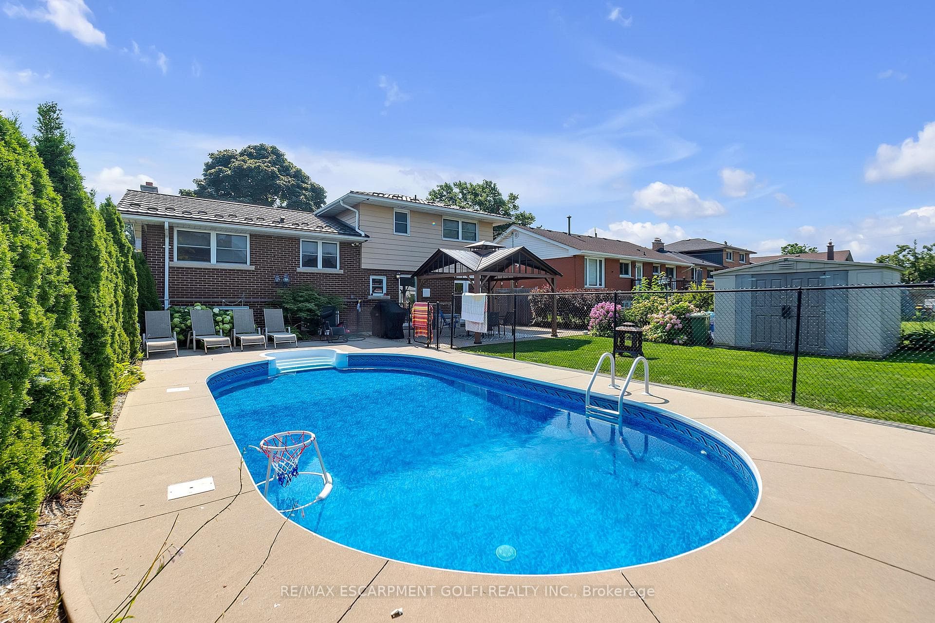 36 Edith Avenue photo 33