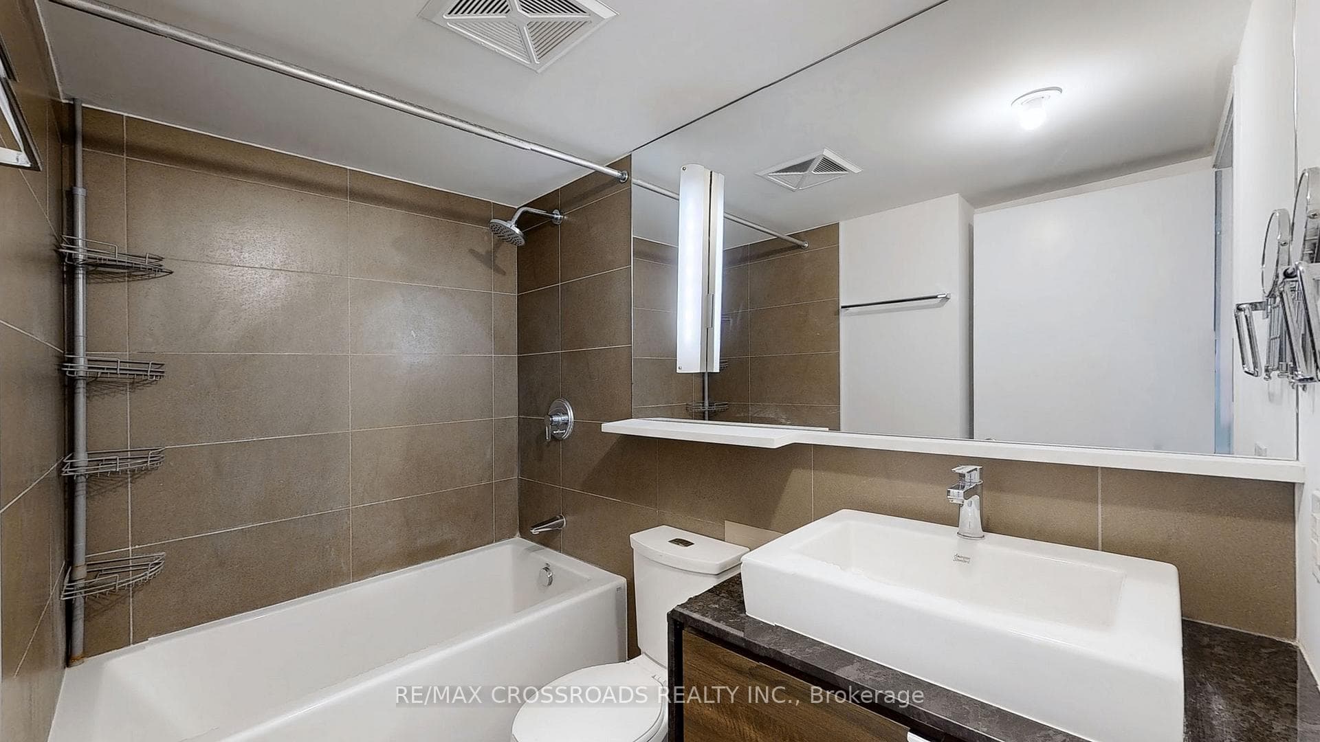121 McMahon Drive Unit 310 photo 27