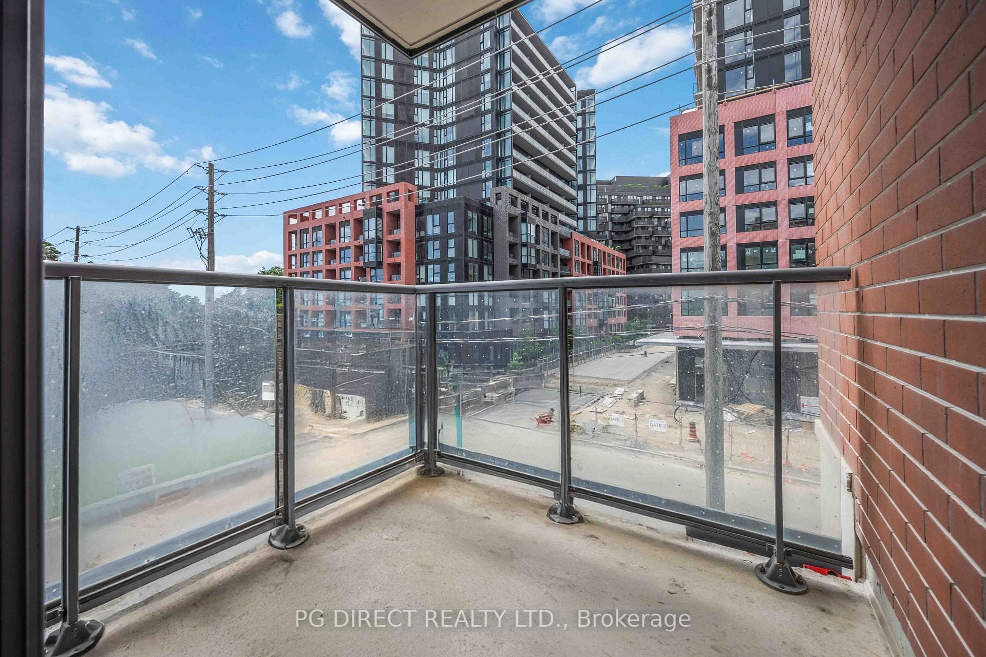 31 Tippett Road Unit 363 photo 18