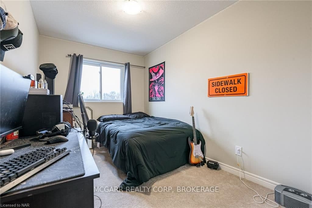 103 ENDICOTT Terrace photo 22