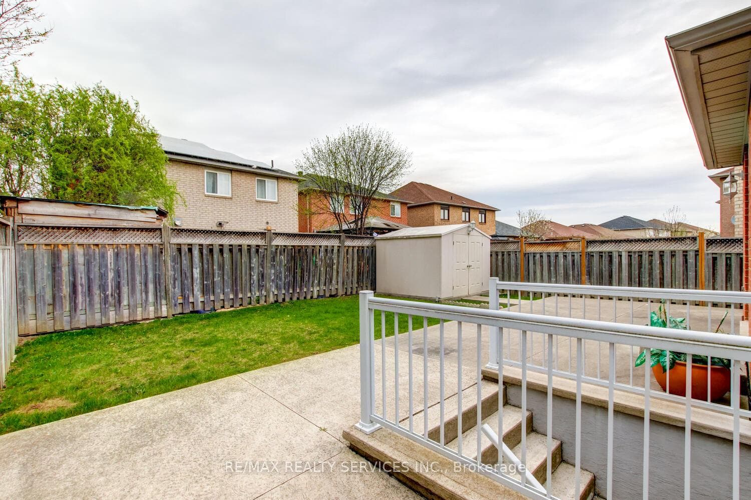46 Red Maple Drive photo 44
