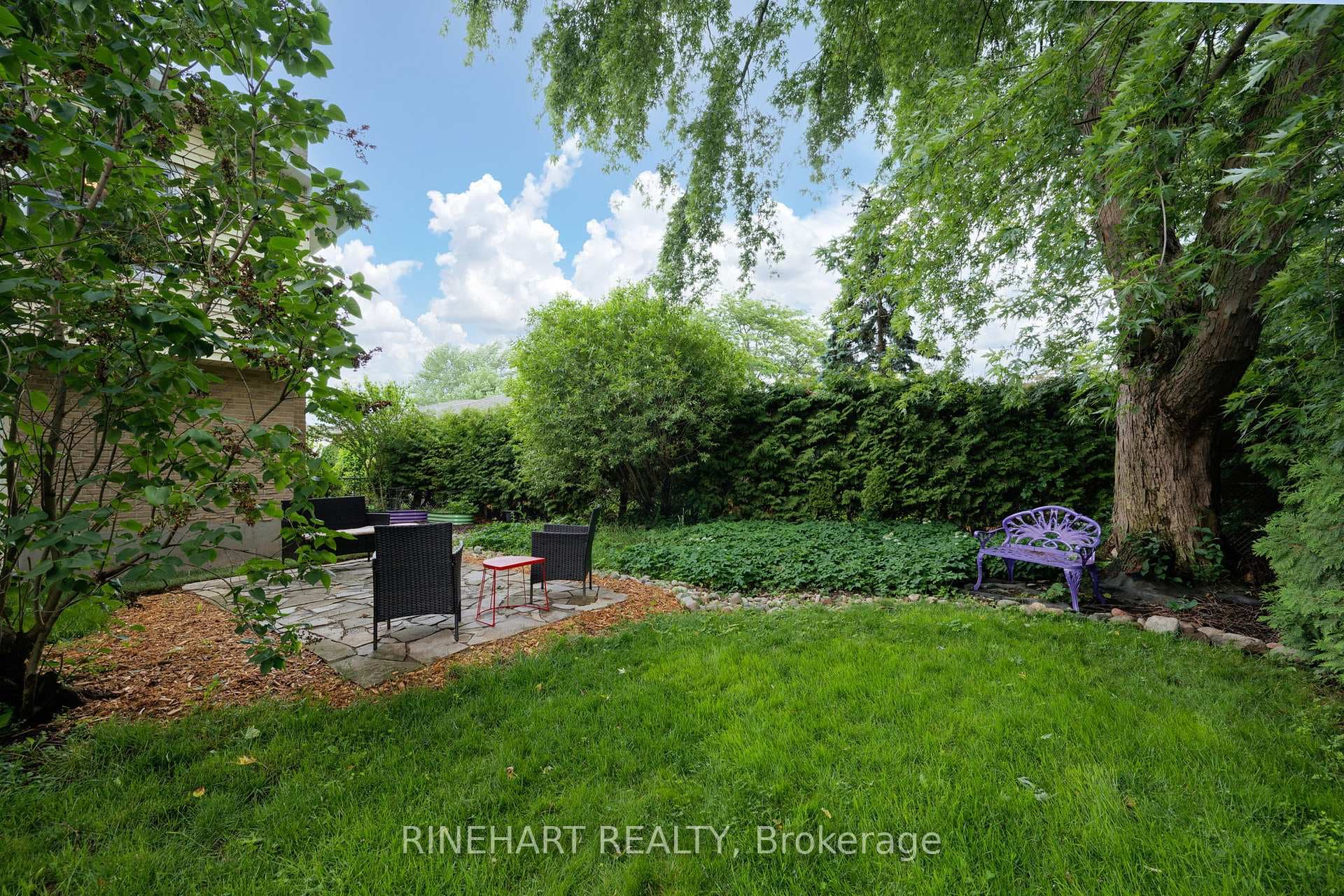 55 Grenfell Court photo 33
