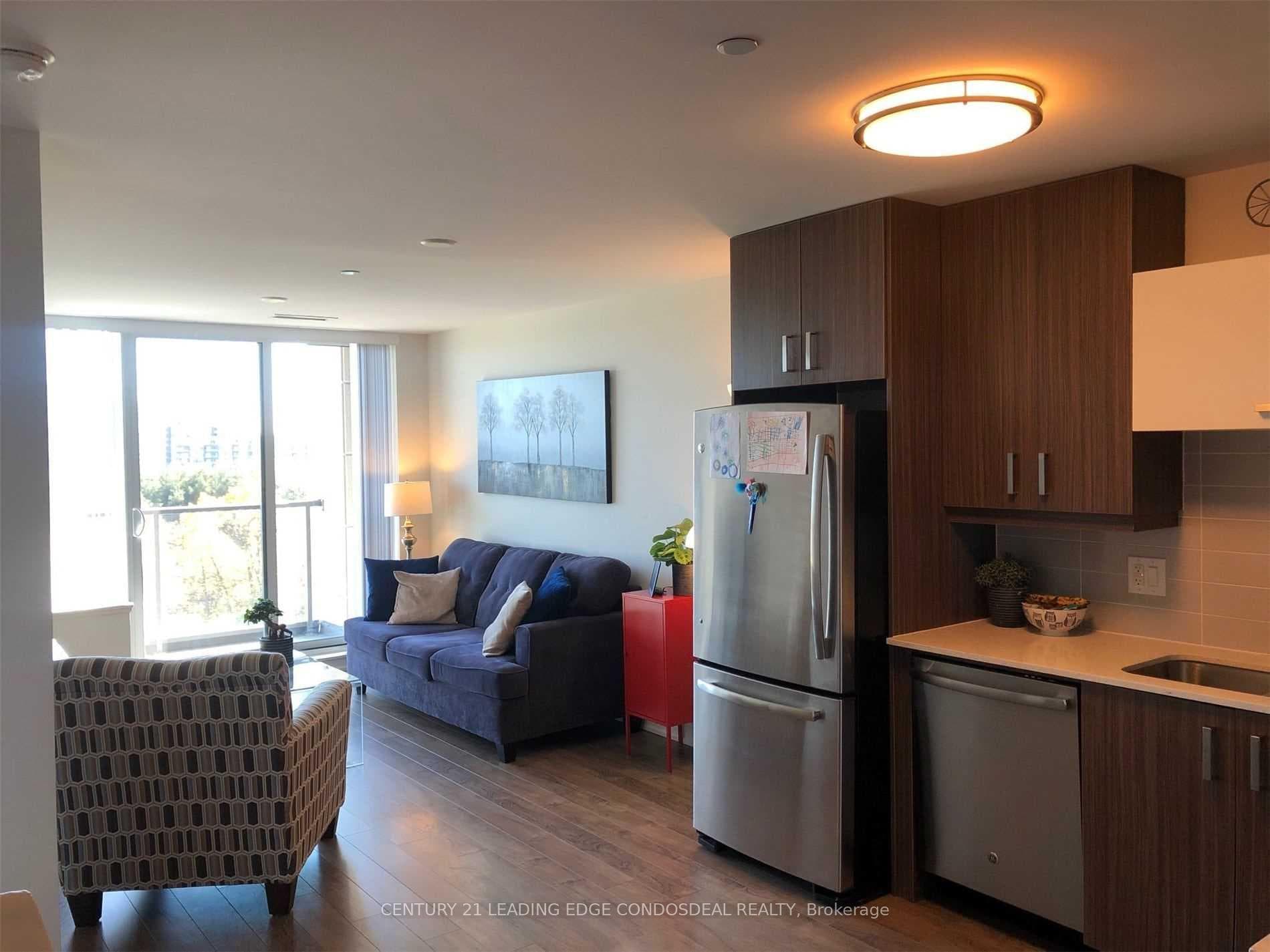 18 Uptown Drive Unit 819 photo 1
