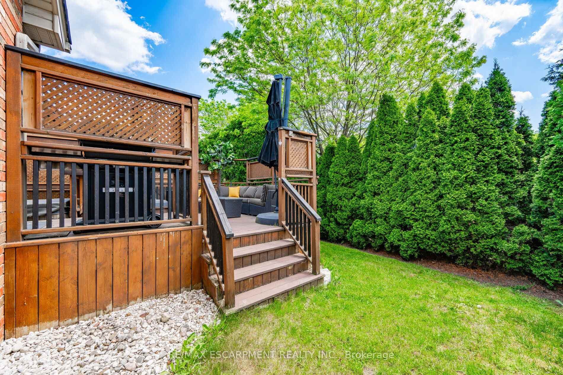 480 Sandcherry Drive photo 37