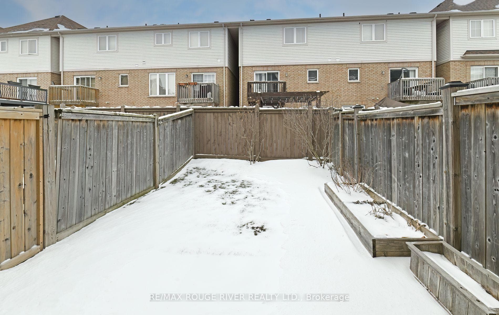 37 Martinworth Lane photo 24