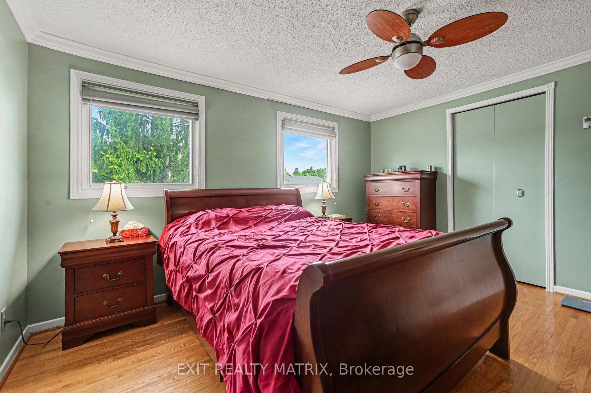 18 Highpark Crescent photo 25