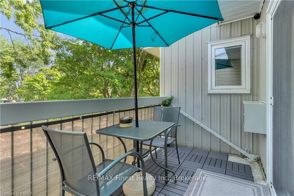 845 MILFORD Drive Unit 310 photo 19