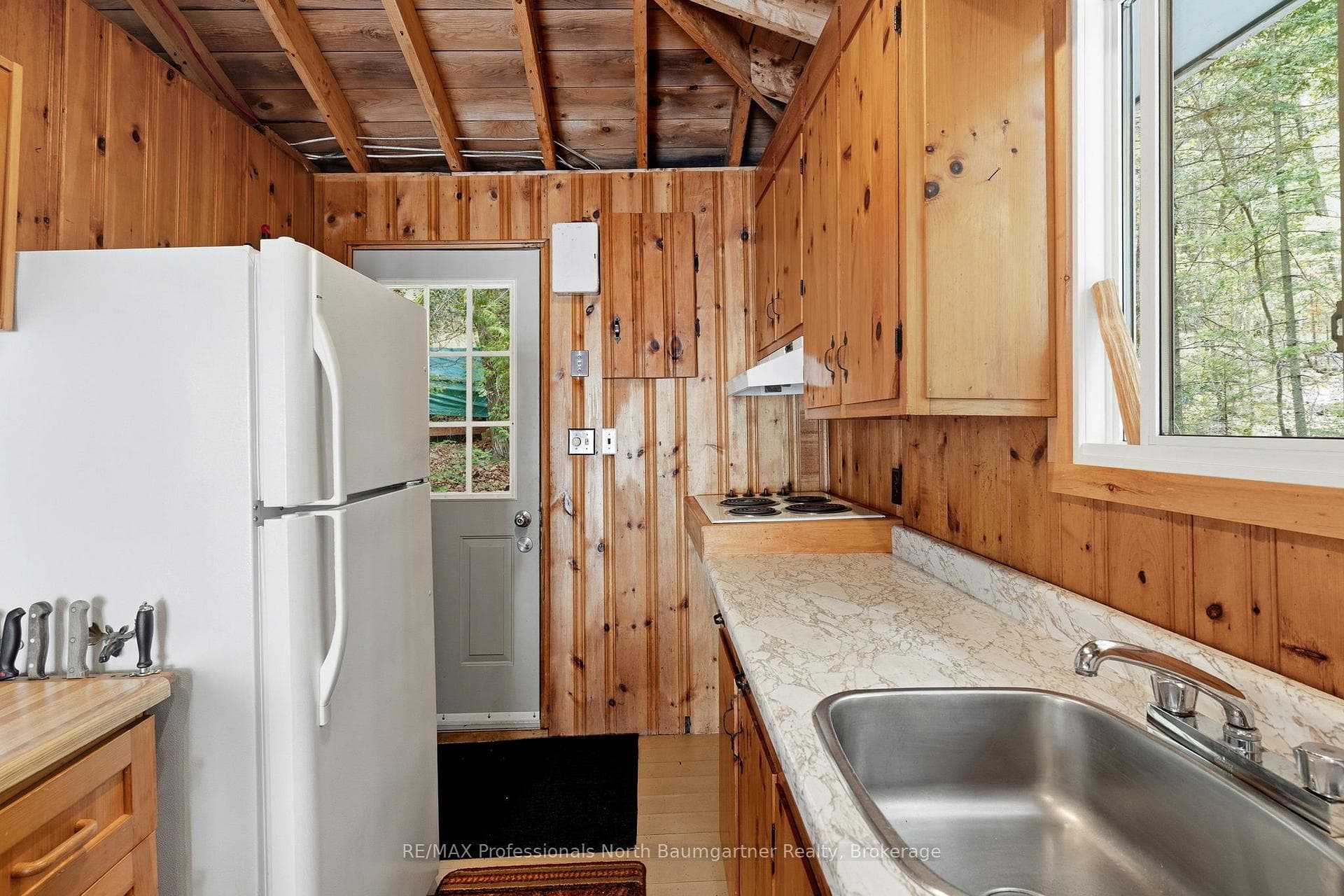 1029 Patchway Lane photo 7