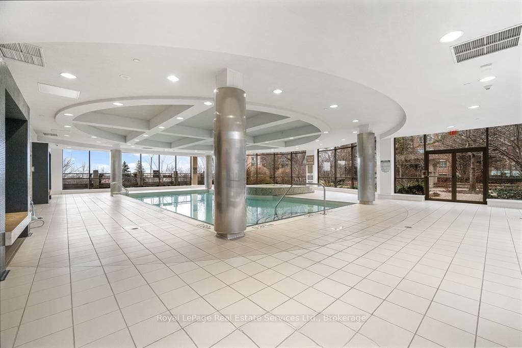 3888 Duke Of York Boulevard Unit 632 photo 35