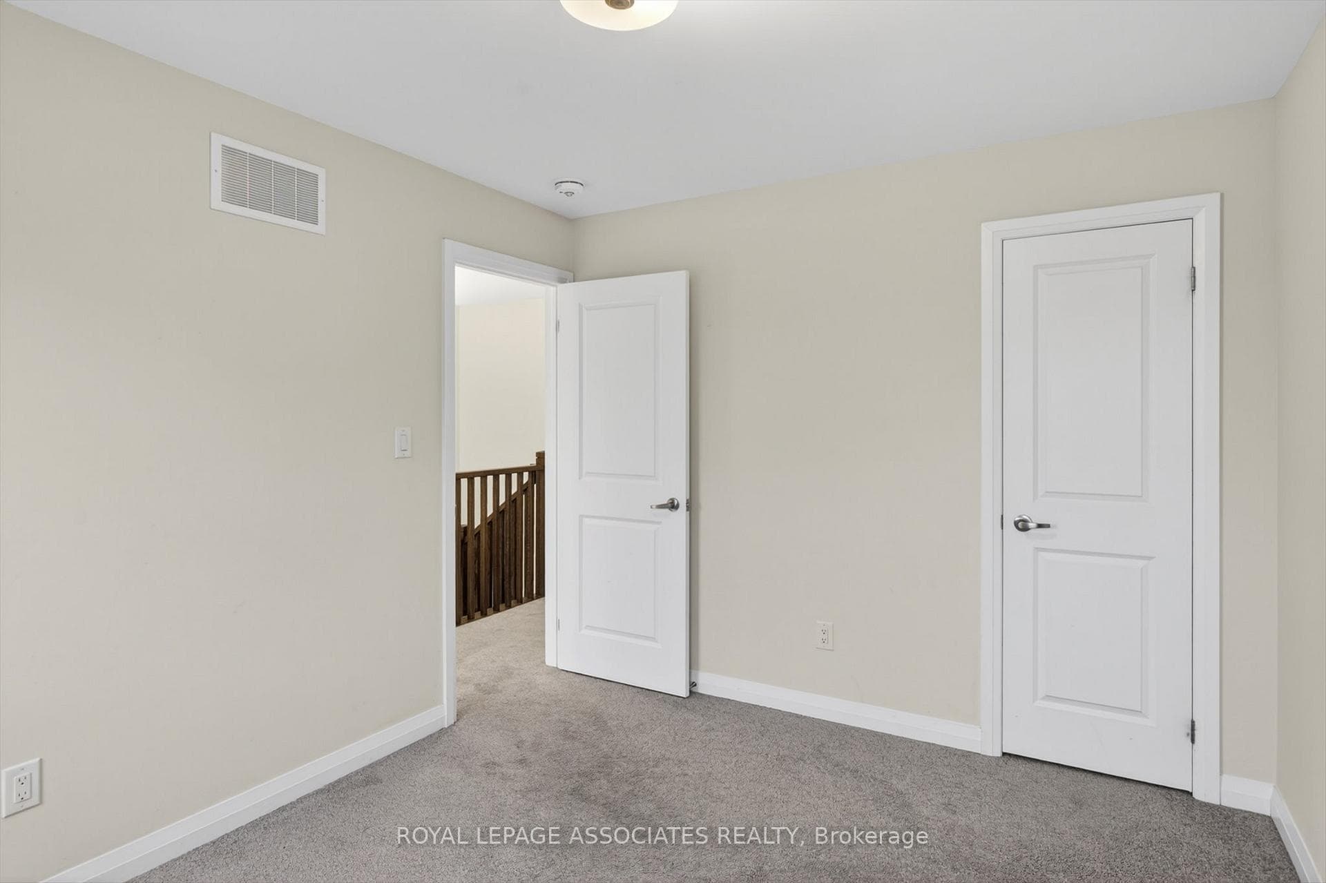 1047 Rippingale Trail photo 18