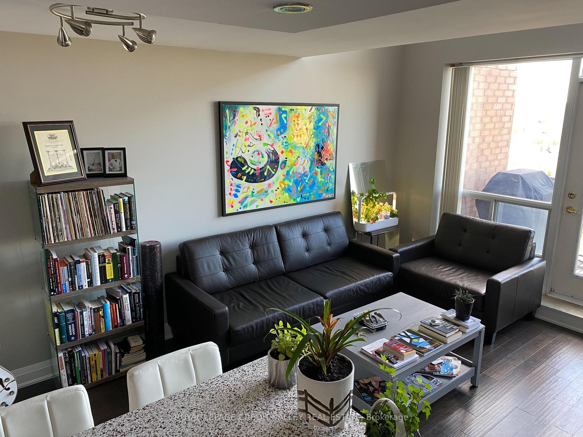 1150 Parkwest Place Unit 1110 photo 5