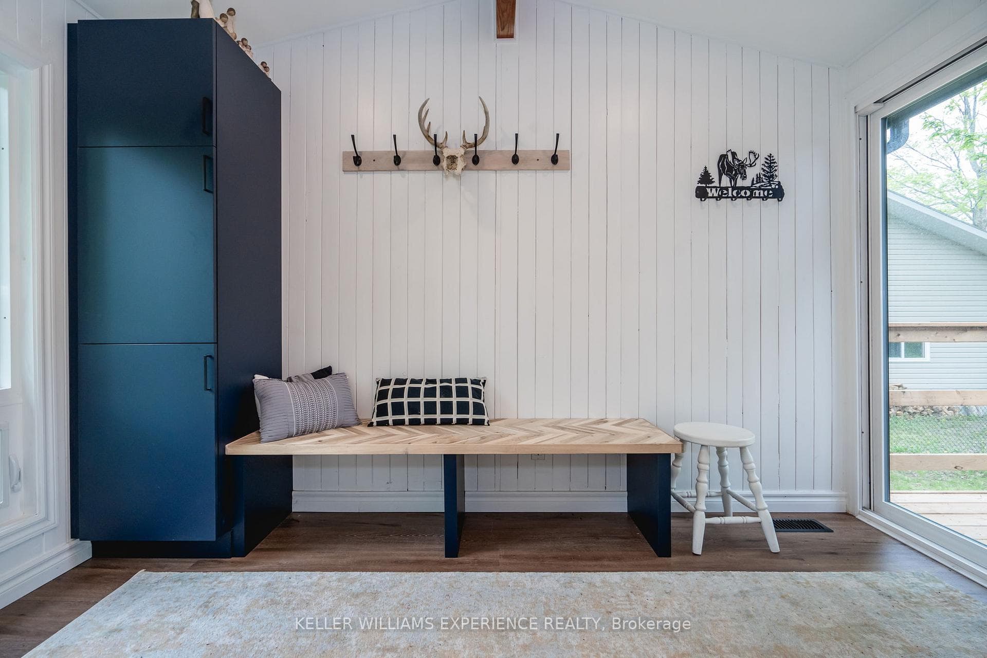 1803 Tiny Beaches Road photo 5
