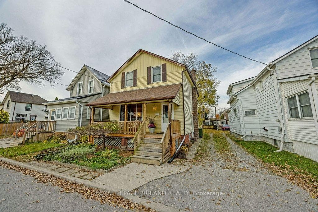 8 Hamilton Street photo 1