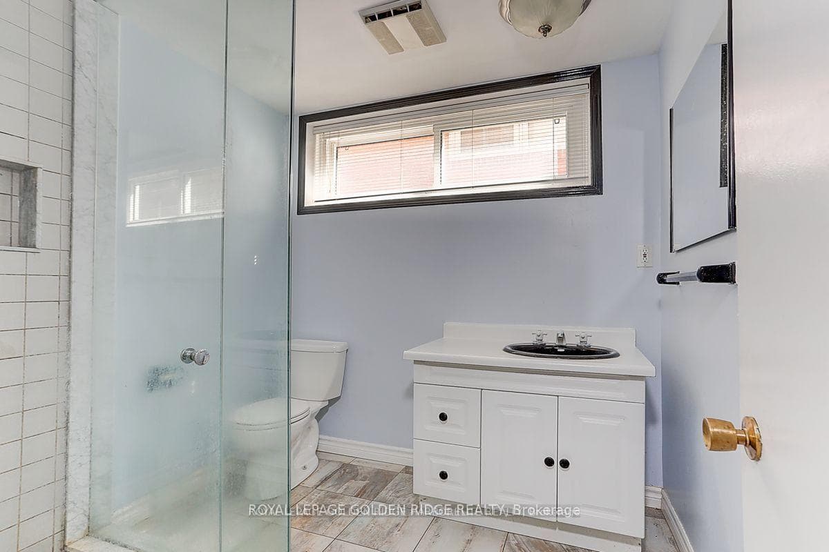 19 Morewood Crescent photo 22