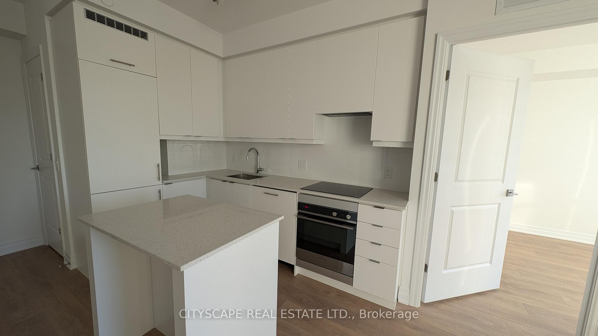 30 Elm Drive Unit 1301 photo 5