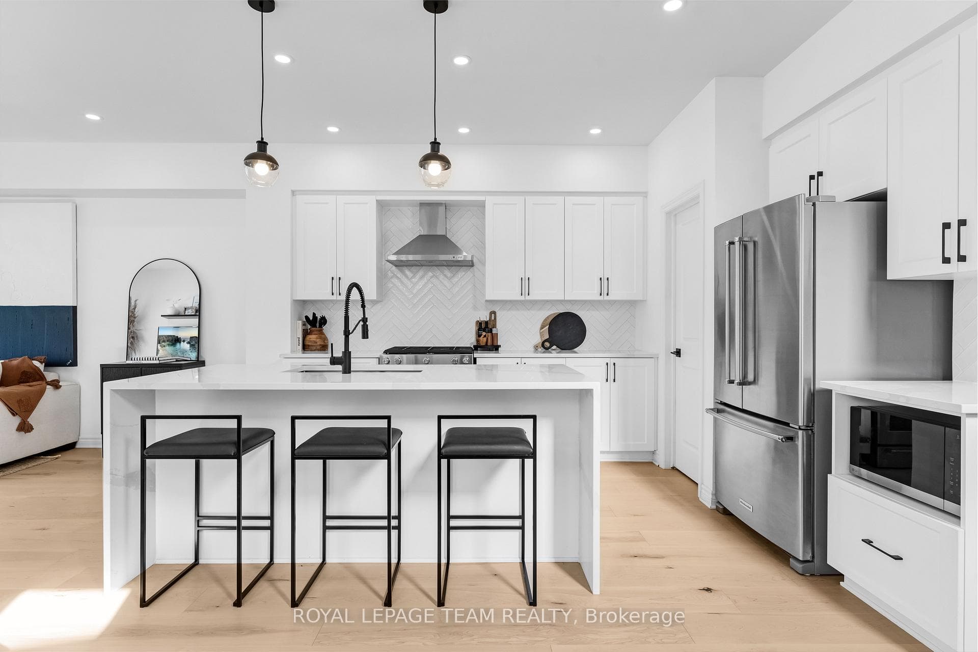 808 Chipping Circle photo 8