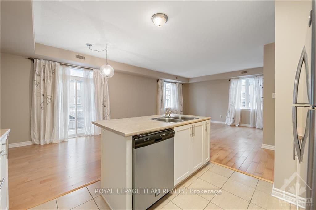3795 CANYON WALK Drive photo 13