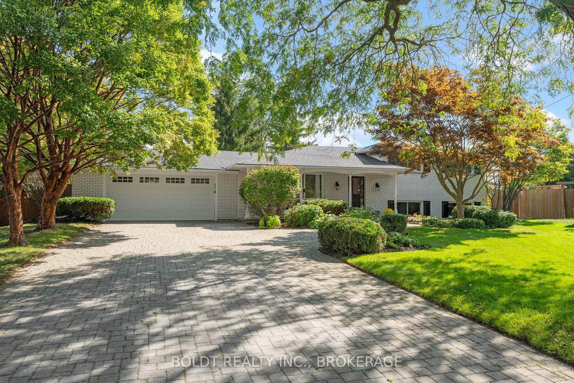 5 Prince David Court photo 49