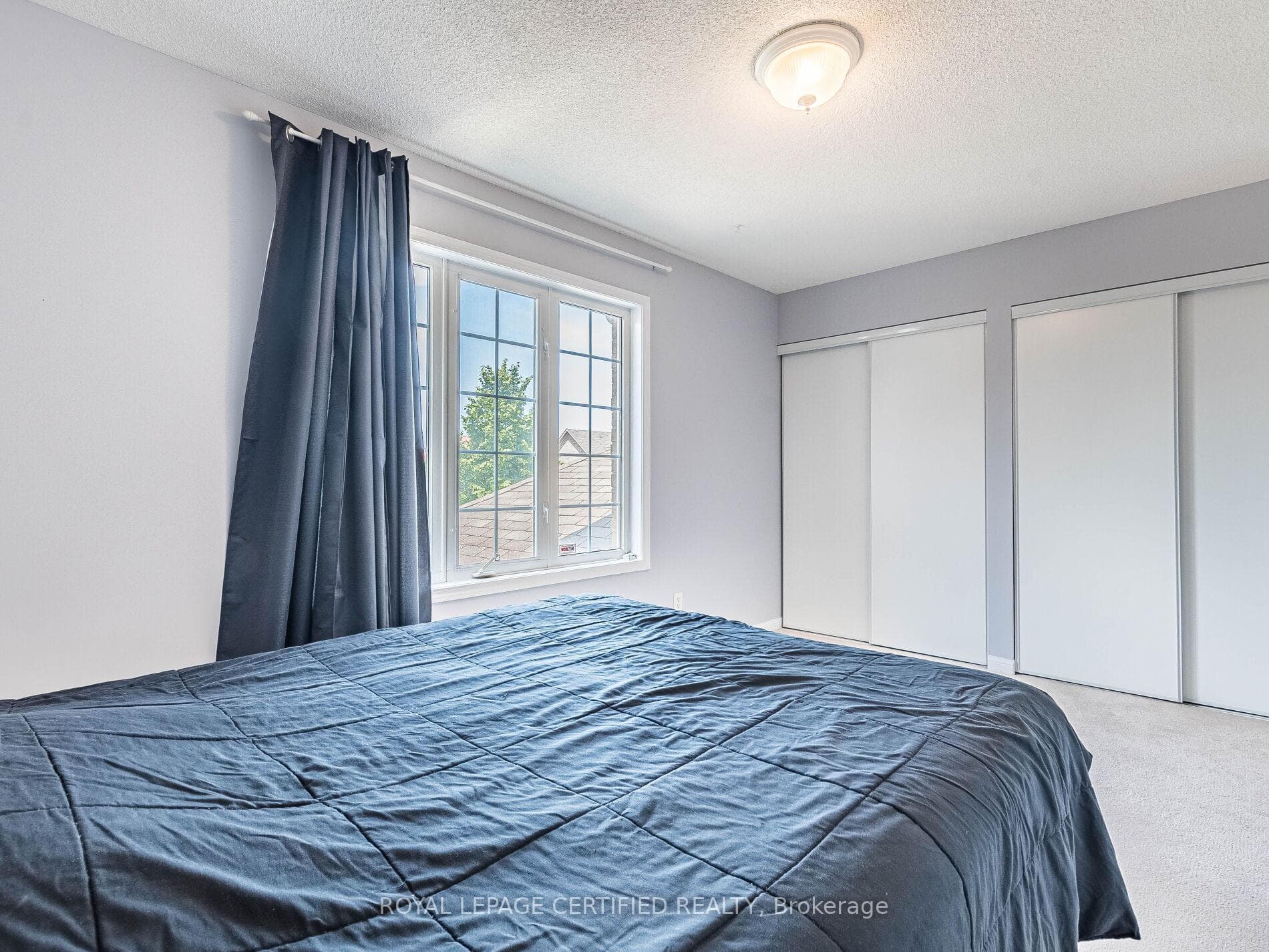 66 Cadillac Crescent photo 23