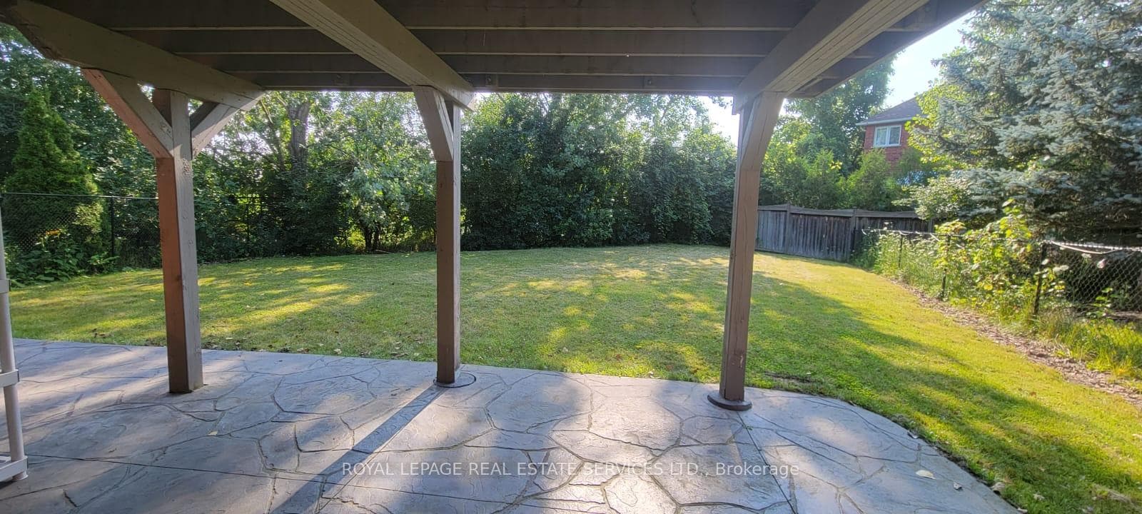 1192 Meadowgrove Court photo 34
