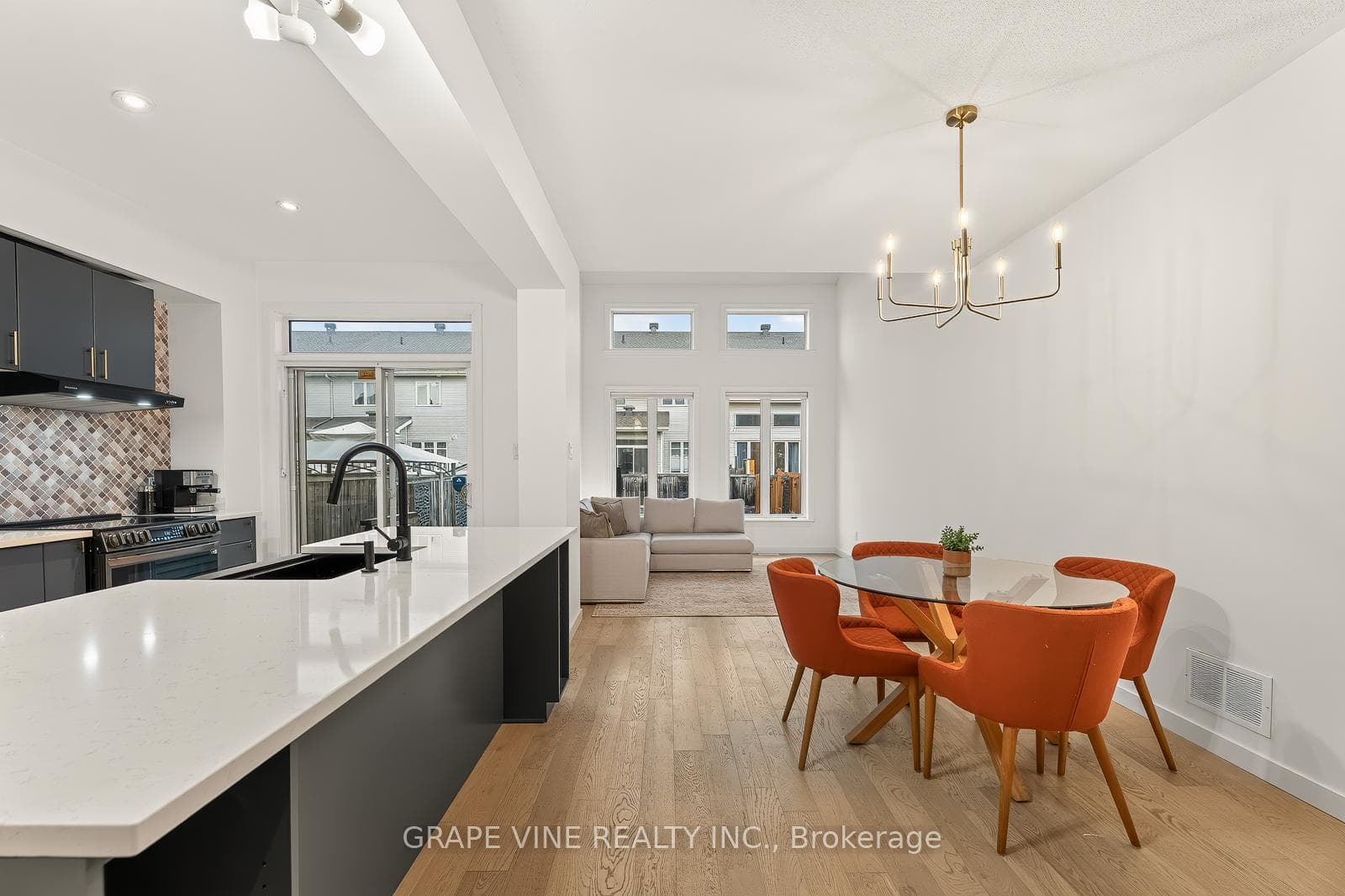 2209 Angelica Avenue photo 7